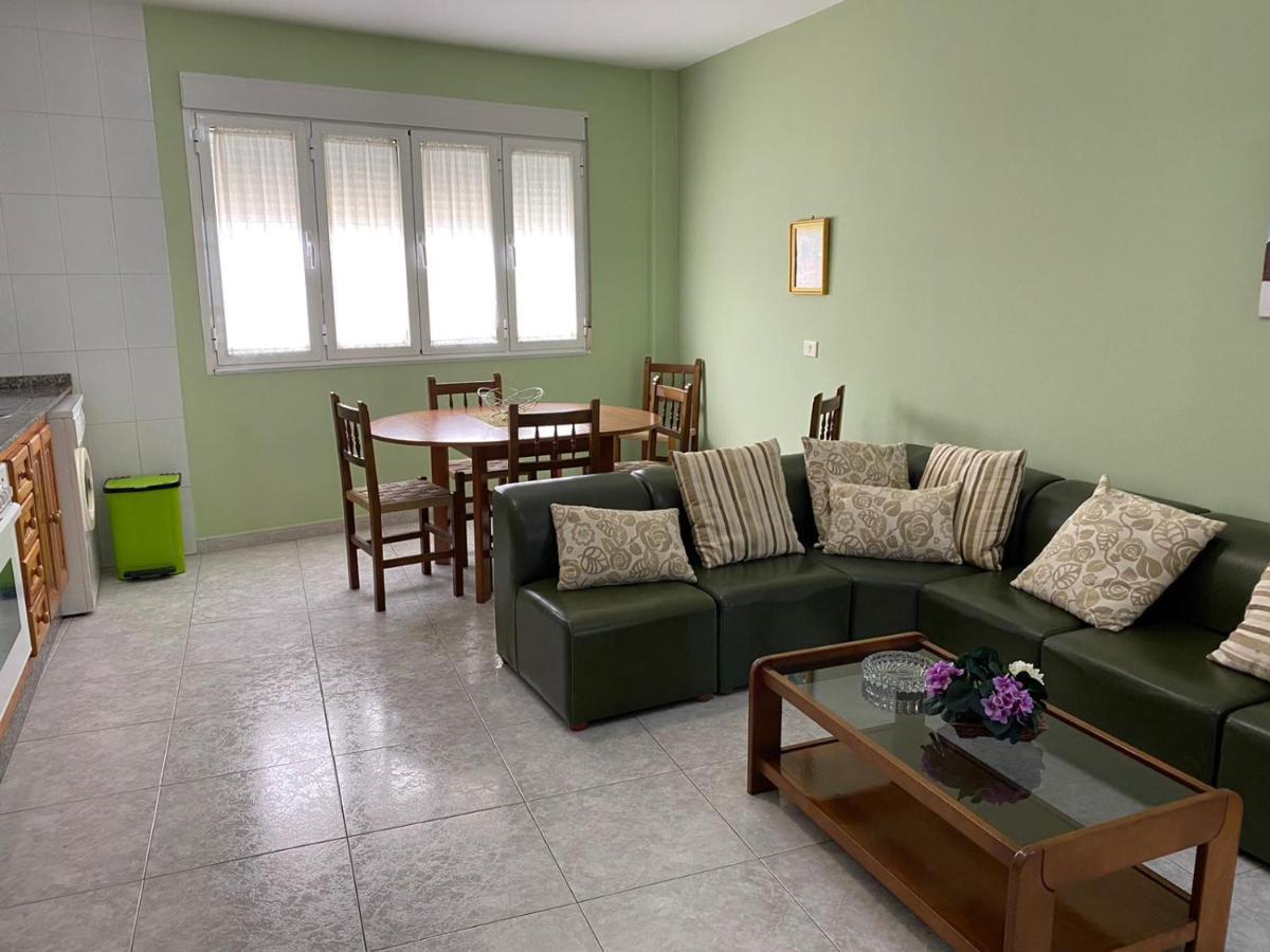 Apartamentos Camino Do Rio O Grove Exteriör bild